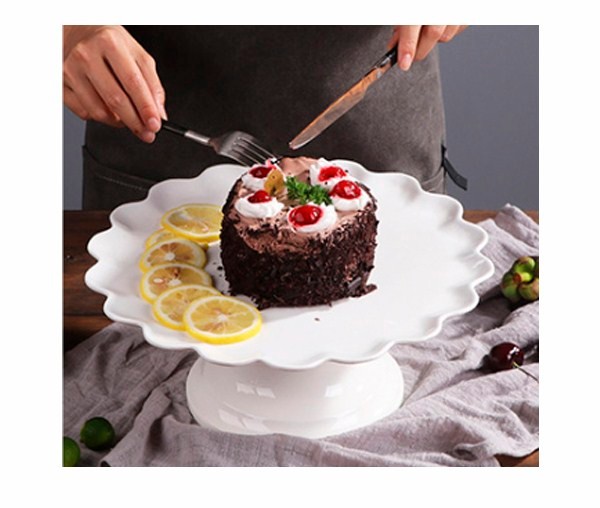 Тортница нога фарфор 30см.