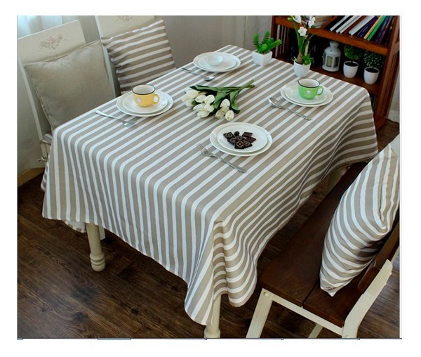 Скатерть 145*220см. Полоска кремовая