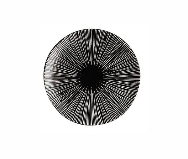 Тарелка 25см. черная Flower