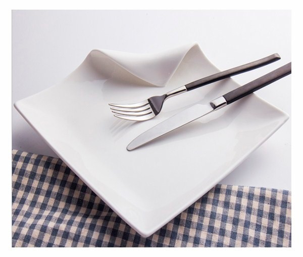 Тарелка 21см. квадратная Leaflet