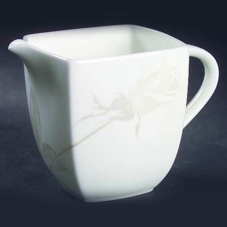 Молочник 200мл Endless Love