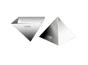 Форма пирамида 9*9*6см