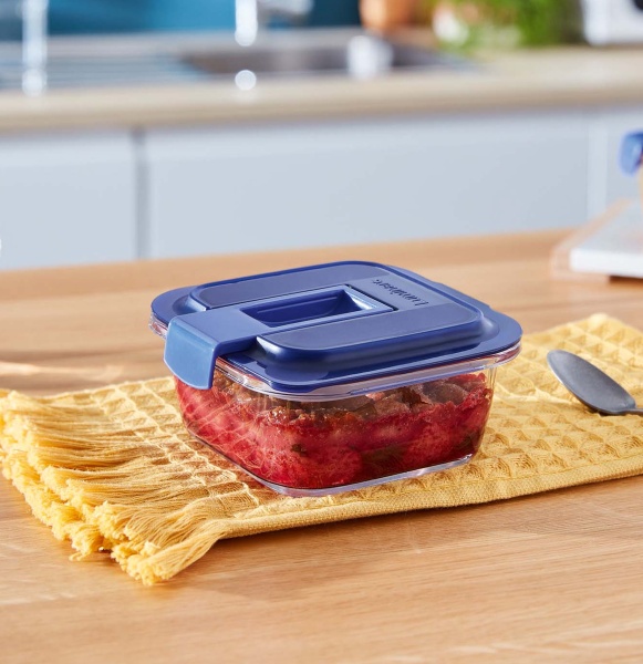 Контейнер квадратный, 1,22л. Easy box