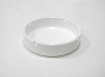 Пепельница 18см. круглая, Белая