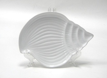 Тарелка Ракушка 23см. Snow White