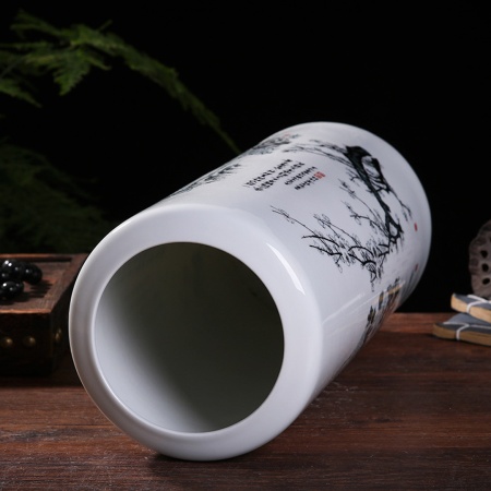 Ваза керамическая 34см,белая Сакура