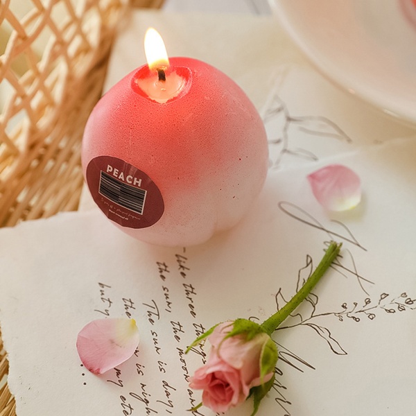 Свеча ароматическая 5,5*5 см персик