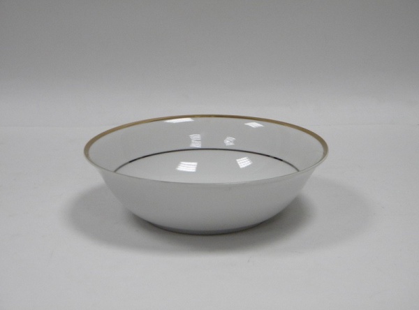 Салатник 23см. Ambasador