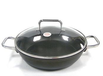 Кастрюля с крышкой 3,3л. 28см. Basic XL Кастрюля с крышкой 3,3л. 28см. Basic XL