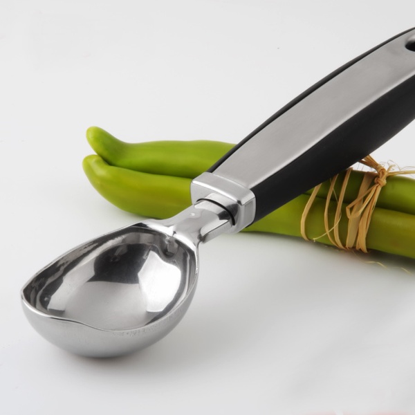 Ложка для мороженного пластик, 20см. Linsen