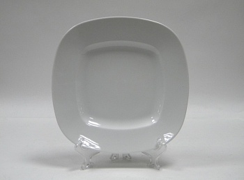 Тарелка квадратная 32см. Rita