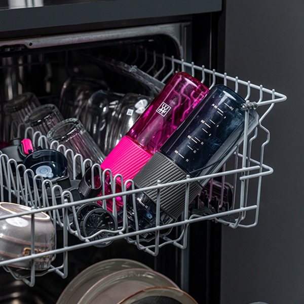 Бутылка зеленая, тритан, 680мл ZWILLING Bottles