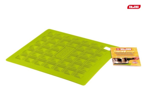 Подставка для горячего 25*25см. силикон