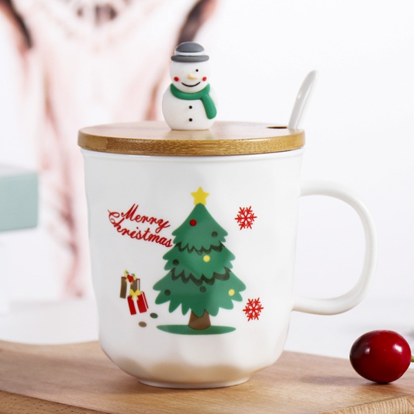 Кружка с крышкой и ложкой Рождественская Елка 0,4 л. в подарочной упаковке