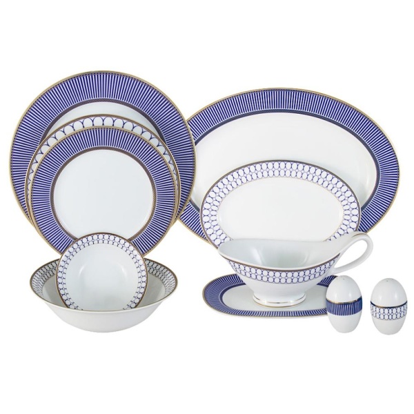 Сервиз столовый 50 предметов 12 персон Адмиралтейский