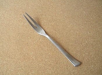 Вилка для закуски Madeira