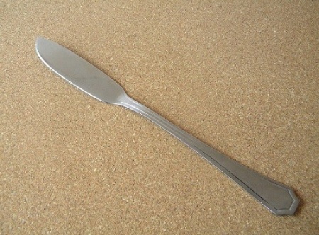 Нож рыбный Octo