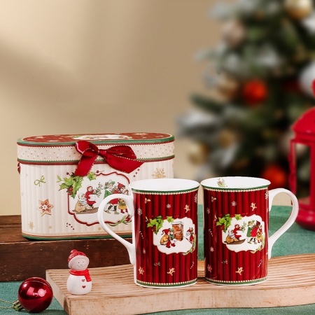 Кружки 2 штуки, 300мл Рождество