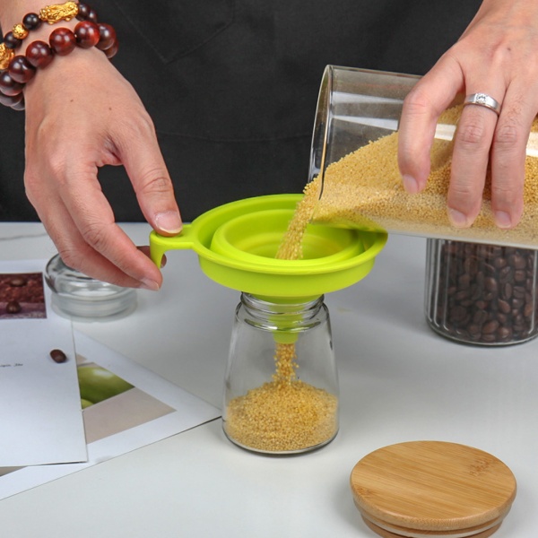 Воронка силикон 11*10см