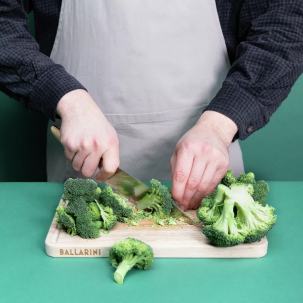 Доска каучуковое дерево 32*22*2 см