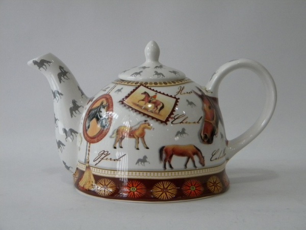 Чайник 1,8л. Breeds of horses(Породы лошадей)