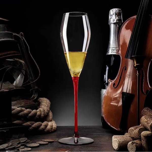 Рюмка 235мл шампанка 2шт красная нога Ruida