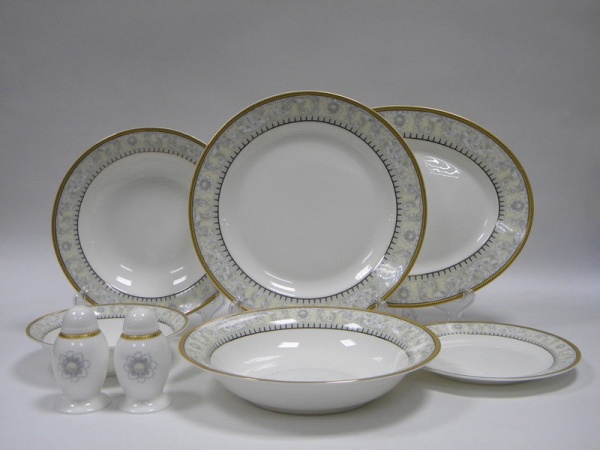 Сервиз столовый 24 предмета 6 персон Romance