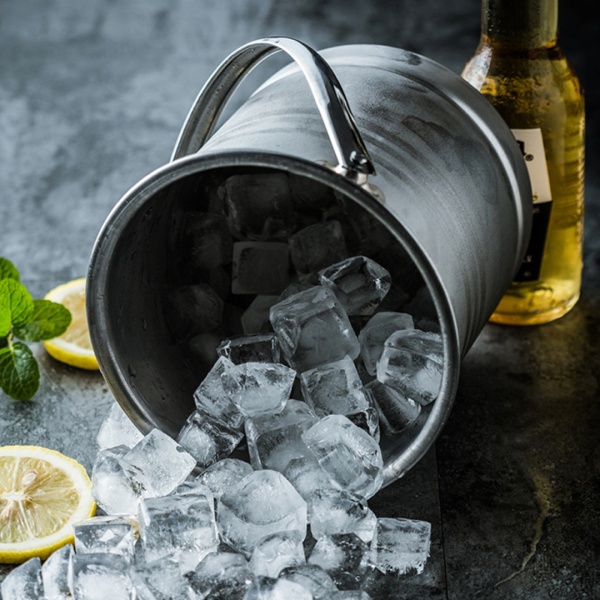 Ведро для льда 14 см. с поддоном