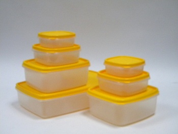 Набор салатников с крышкой желтый, прямоугольный 14 предмета Microwave
