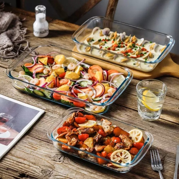 Лоток для выпечки прямоугольный 29*18см. стекло 1,6л.