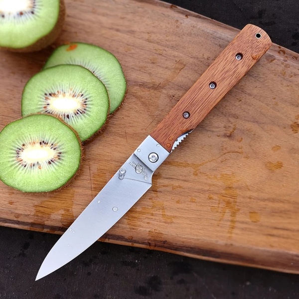 Набор ножей складной 4 предмета с чехлами